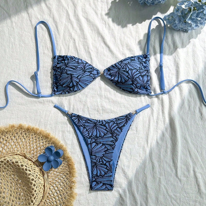 Women's triangle bikini with floral pattern and adjustable straps Mune Fashion