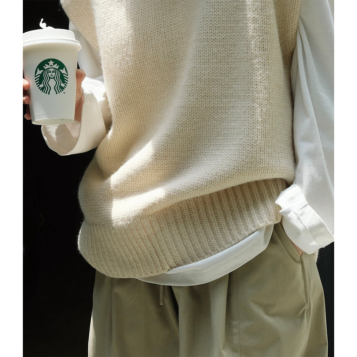 Women’s Oversize Sleeveless Chunky Knit Vest with Wide Ribbed Hem Mune Fashion