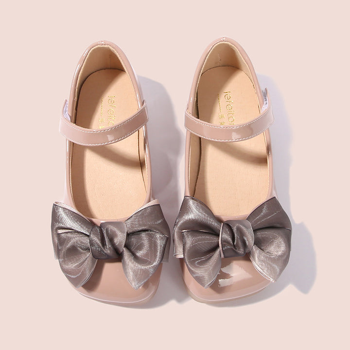 Girls' ballerinas with decorative bow design Mune Fashion