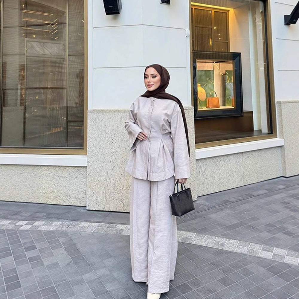 Ladies two-piece linen set with tailored pleat, wide leg and zip jacket Mune Fashion
