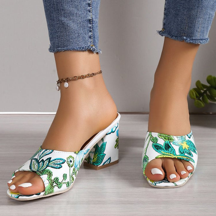 Damen Slip-On Mules mit floralem Allover-Print, mittelhohem Blockabsatz und gepolstertem Komfortfußbett Mune Fashion