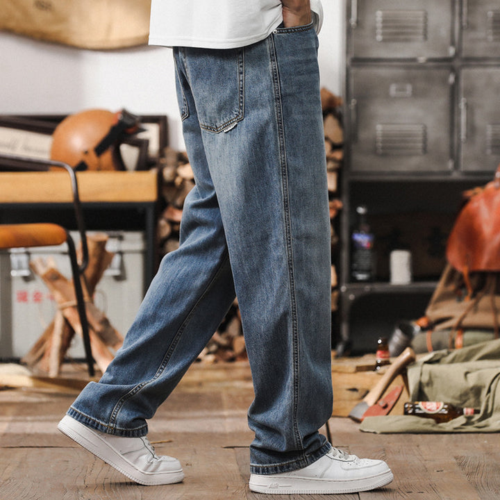 Men's Loose Straight-Leg Denim Jeans with Light Used Wash and Low Crotch Mune Fashion