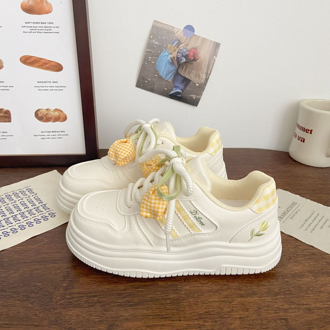 Women's Fashion Sneakers with playful checkered pattern and comfortable lacing details Mune Fashion