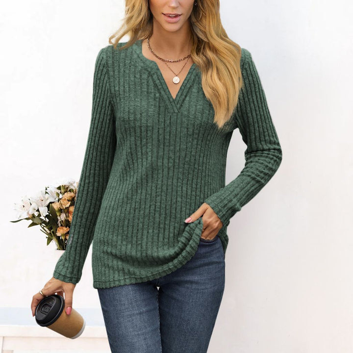 Ladies fine ribbed knit shirt with deep V-neck and tunic length Mune Fashion