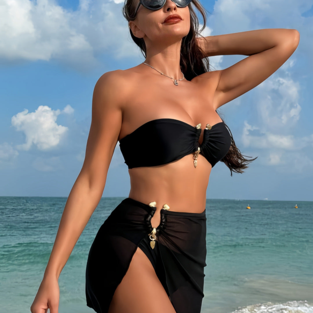 Ladies bandeau bikini set with elegant skirt overlay Mune Fashion