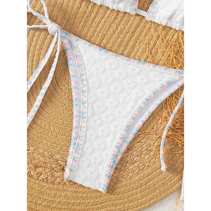 Women's Triangle Bikini with Delicate Flower Details Mune Fashion