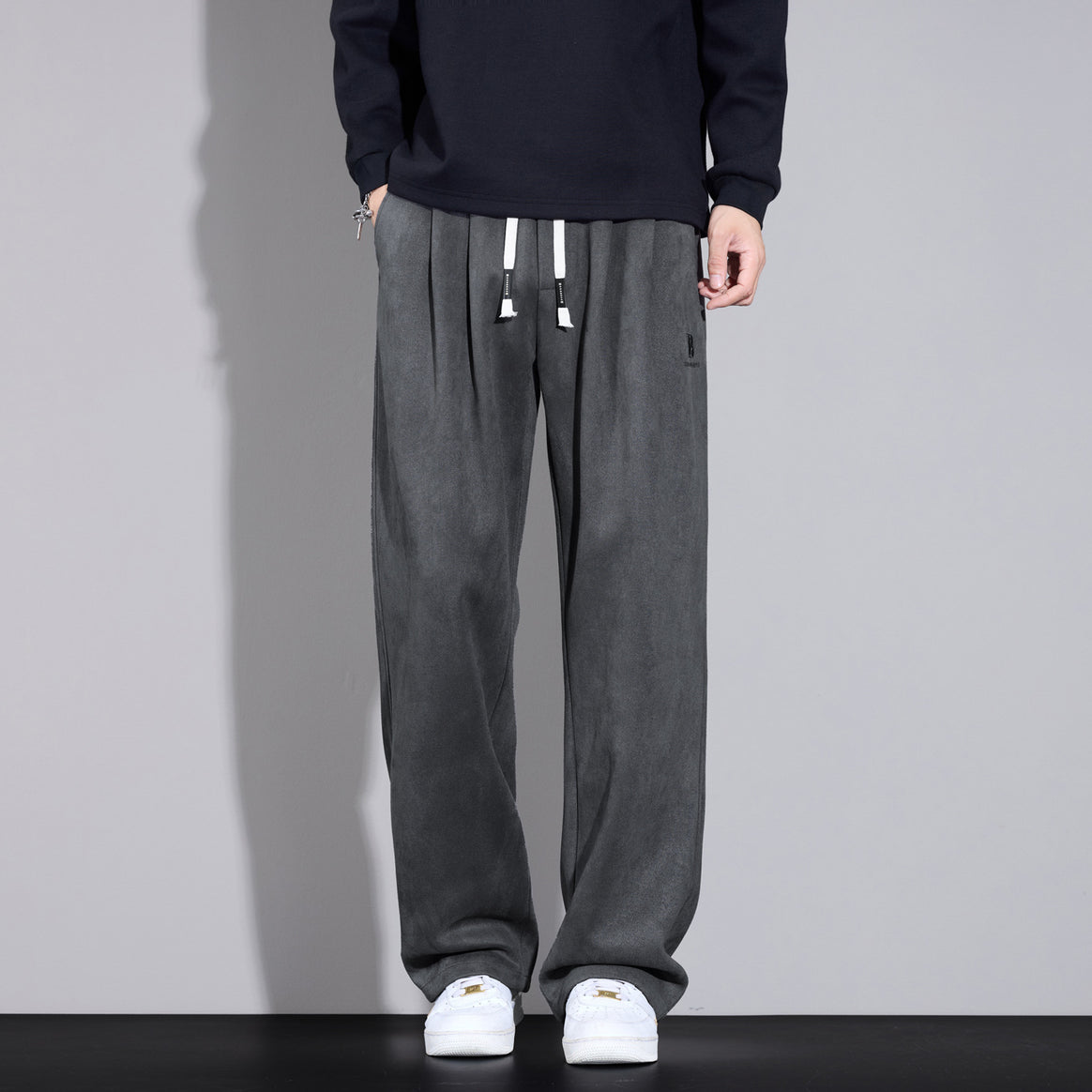 Men's casually cut pleated trousers with drawstring, wide leg and velour look Mune Fashion