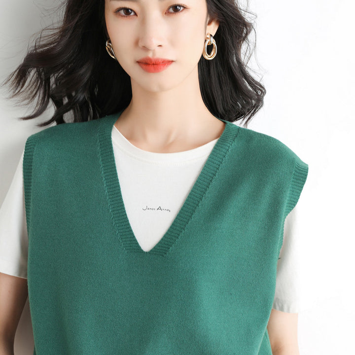 Women's Oversized V-neck Fine Knit Vest with Ribbed Hem Mune Fashion