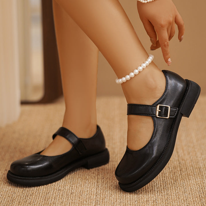 Ladies Mary-Jane Slipper with cushioned platform sole and adjustable buckle strap Mune Fashion