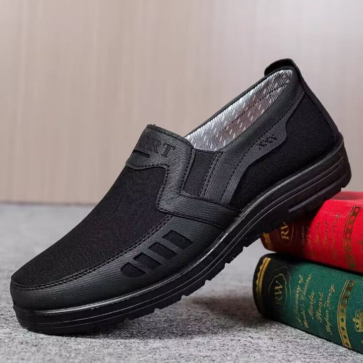 Women sporty Slip-On Sneakers with breathable mesh upper material Mune Fashion