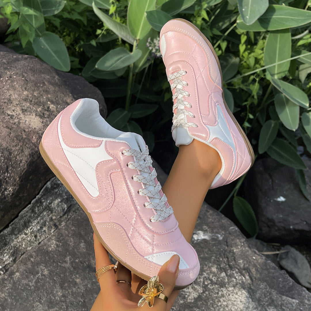 Women Sporty Sneakers in trendy Retro Design Mune Fashion