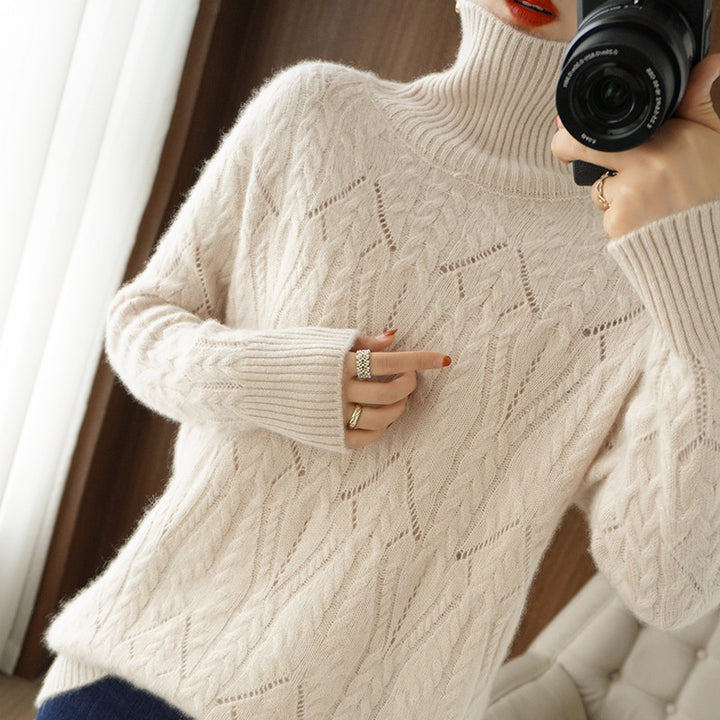 Women's Soft Mohair-Look Oversized Roll Neck Sweater with Lace Cable Structure Mune Fashion