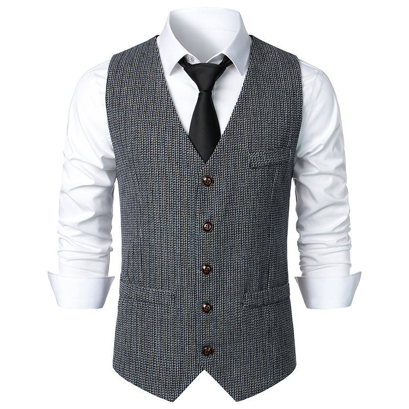 Men's Tailored Knit Vest with V-Neck and Continuous Button Placket Mune Fashion