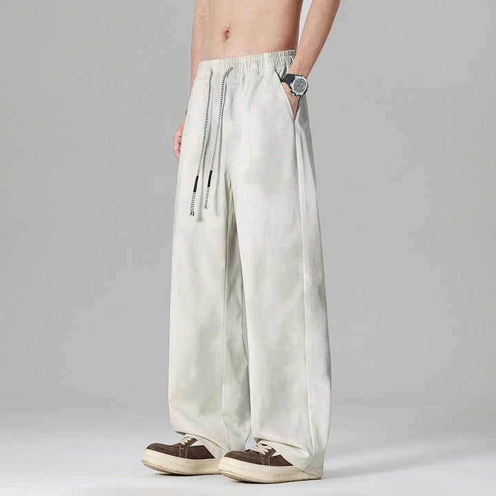 Men's comfortable and loose cargo pants
