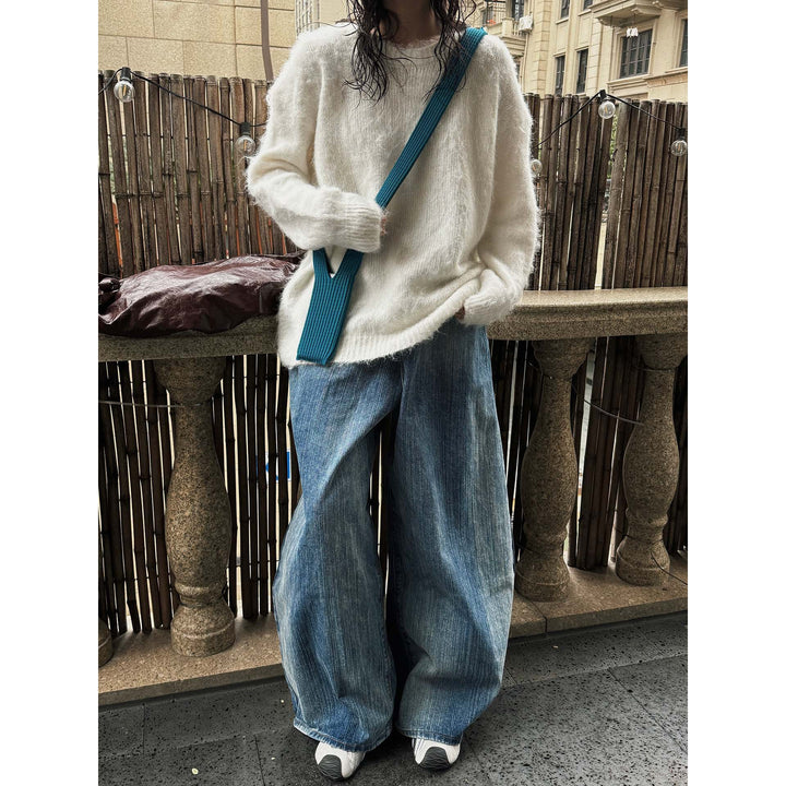 Women Soft Oversize Mohair-Optic Sweater with Ribbed Hem and Round Neckline Mune Fashion