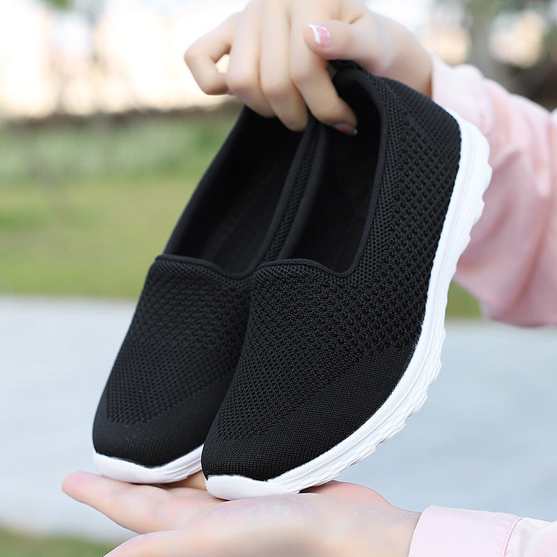 Women's light knitted slip-on sneakers with glitter threads, elastic entry, and flexible lightweight sole Mune Fashion