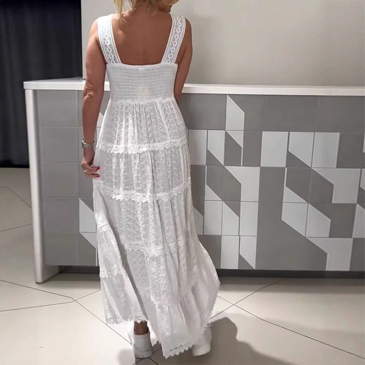 Women’s sleeveless Boho lace layered maxi dress with V-neck and empire waist Mune Fashion