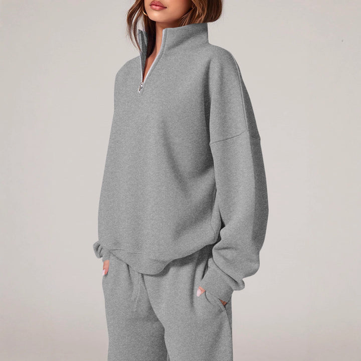 Women's oversized tracksuit with stand-up collar, half zipper and wide leg Mune Fashion