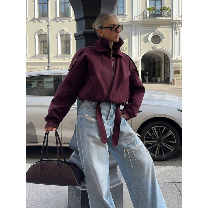 Women's short oversized bomber jacket with high stand-up collar, drawstring and shoulder flaps Mune Fashion