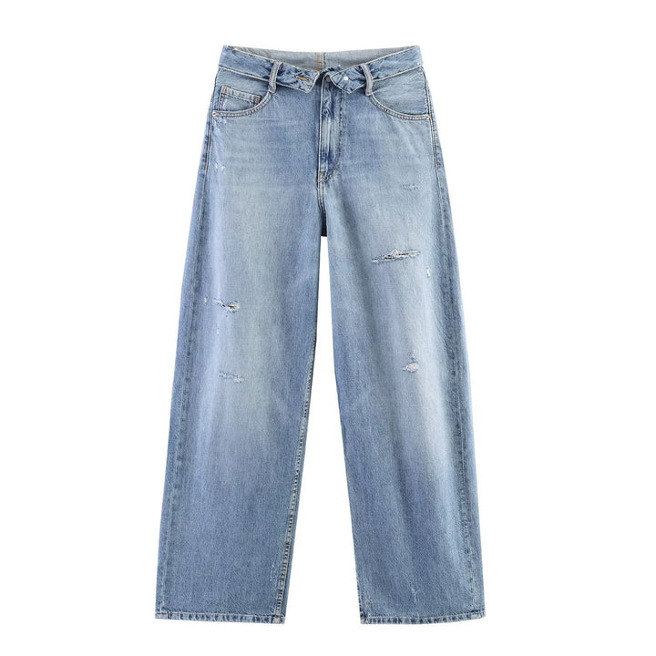 Women's high-waisted vintage jeans with destroyed effects Mune Fashion