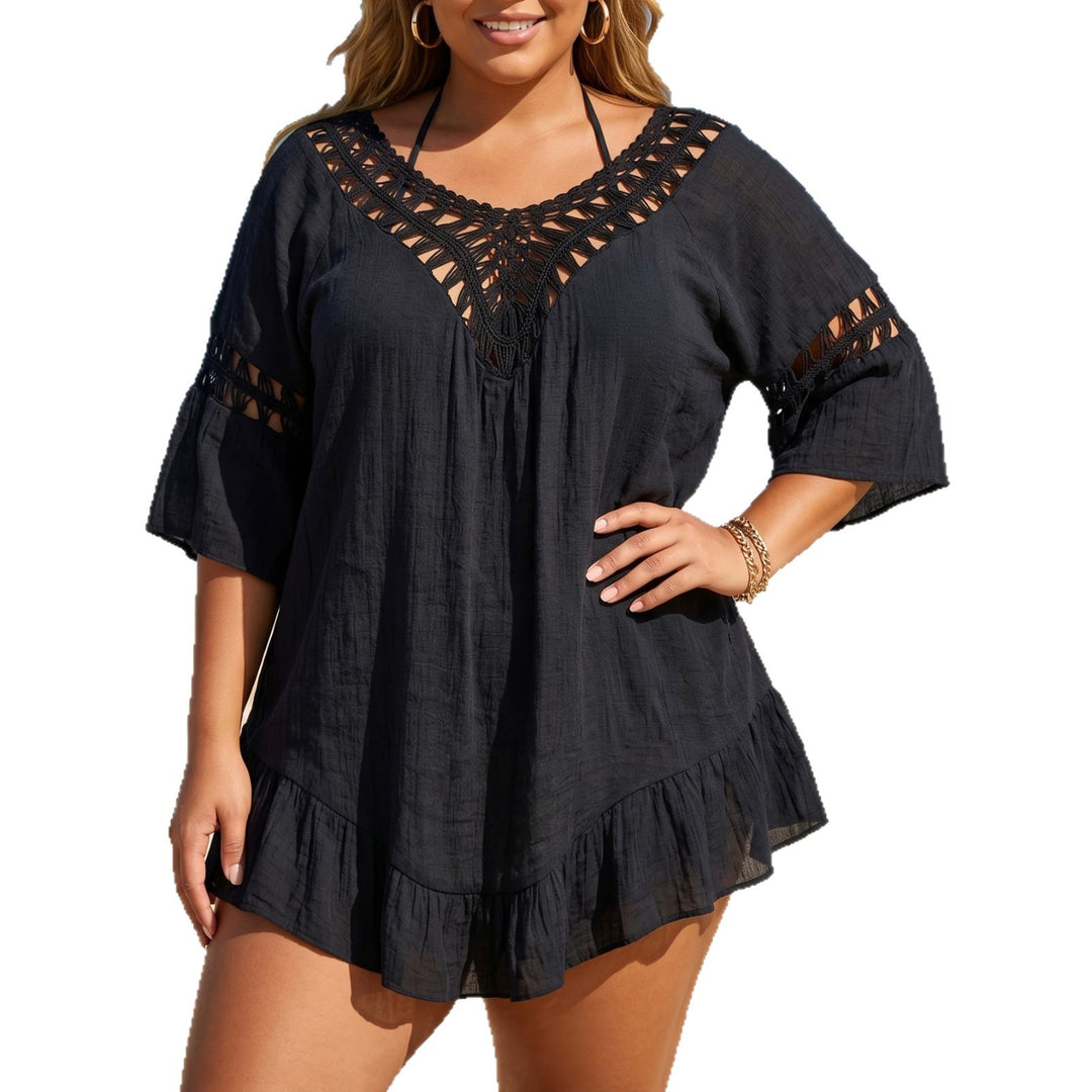 Women airy beach cover-up with cut-out back and crochet accents Mune Fashion