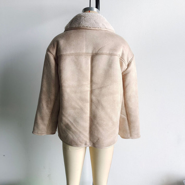 Ladies Boxy Jacket in Sheepskin Look with Teddy Lining and Large Lapel Mune Fashion