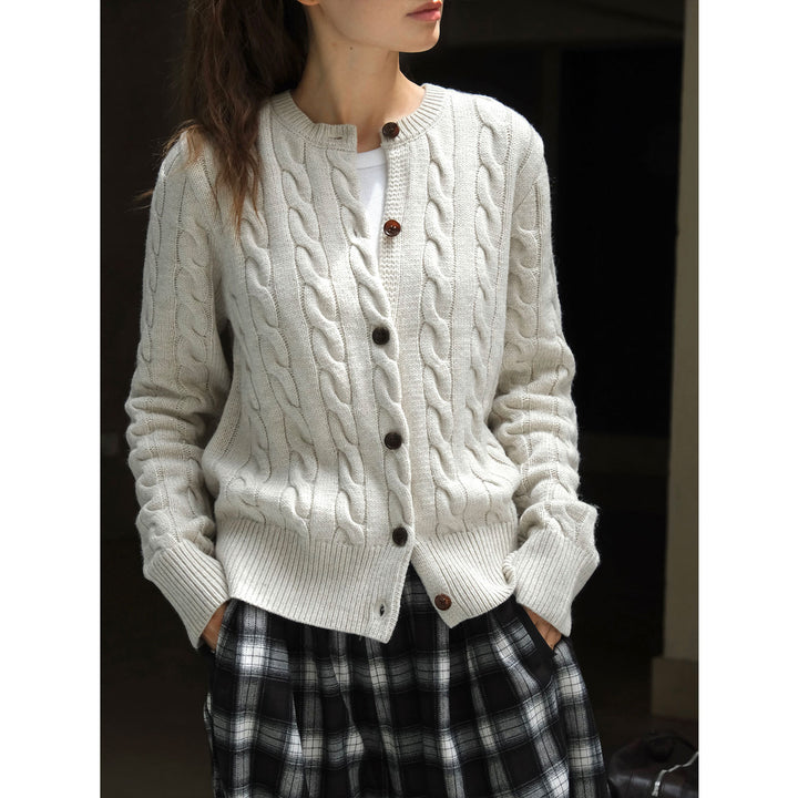 Ladies Cozy Cable Knit Cardigan with V-Neck and Wooden Buttons Mune Fashion