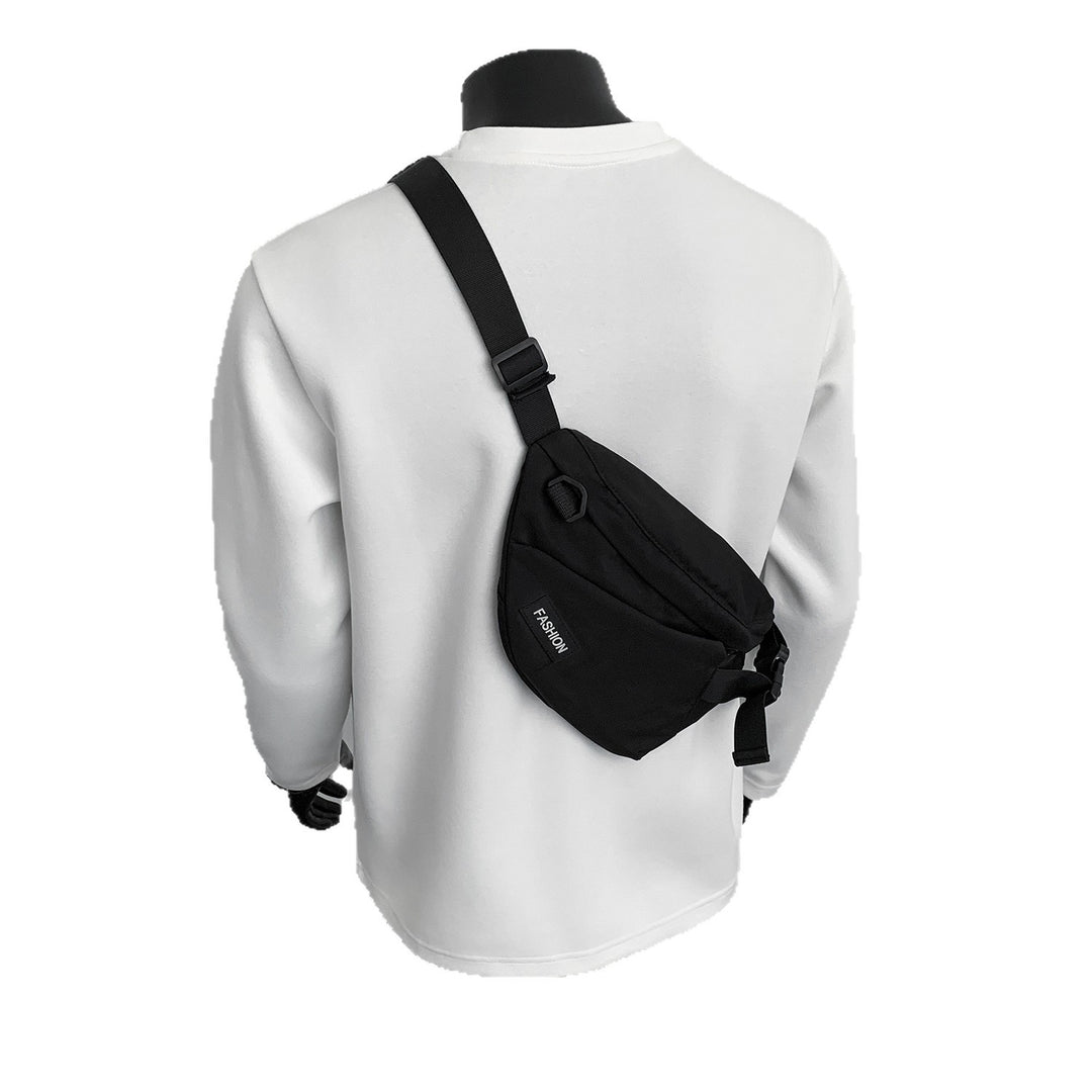 Men's sweatshirt with structured seam details and round neck Mune Fashion