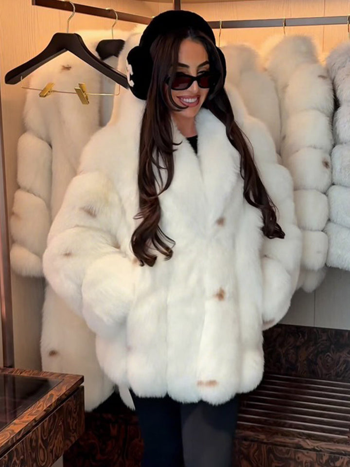 Women Short Cut Faux Fur Coat with Voluminous Teddy Effect Mune Fashion