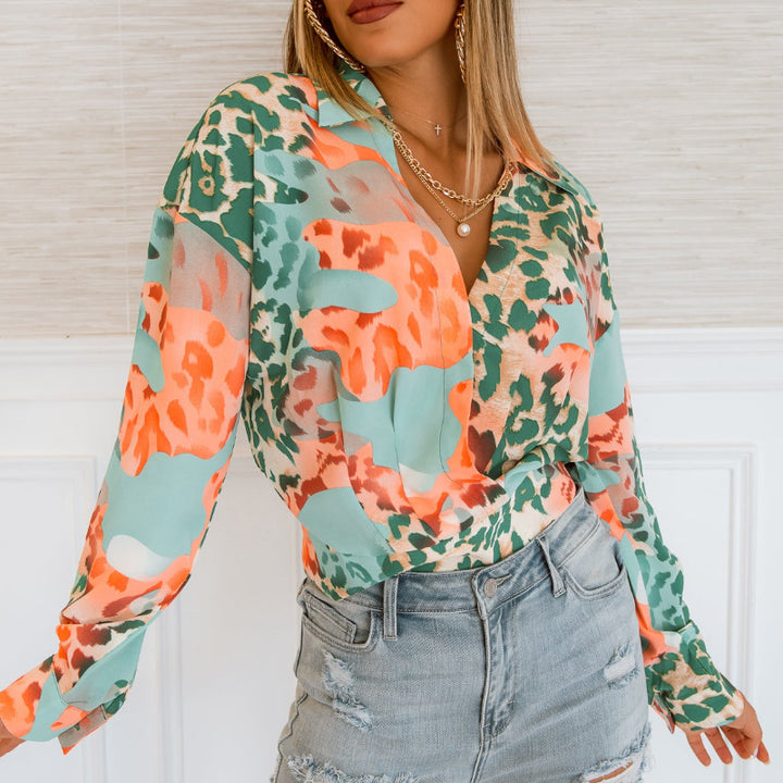 Women's Lightweight Chiffon Blouse with Abstract Animal Mix, Shirt Collar and Waistband Hem