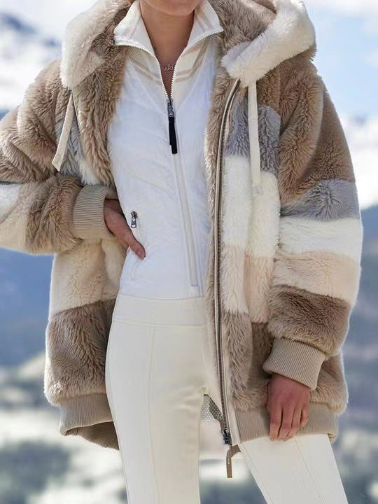 Women's oversized padded faux fur jacket with hood, block stripes and ribbed cuffs Mune Fashion