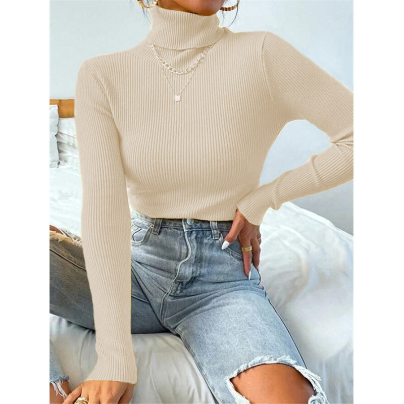 Women's Elegant Turtleneck Sweater with Fine Ribbed Texture Mune