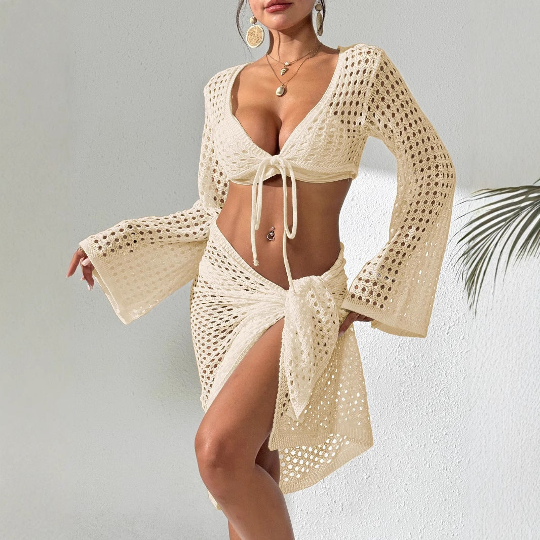 Women's airy crochet set with V-neck and long sleeves Mune Fashion
