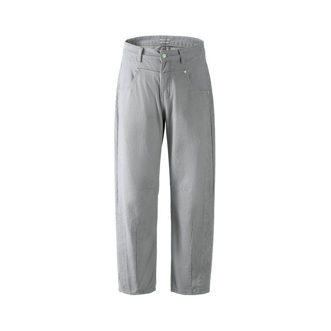 Women’s utility pants with high waist, straight leg, and decorative seams Mune Fashion