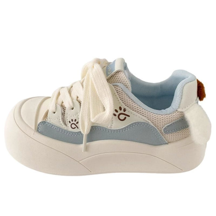Women’s platform sneakers with playful appliqués and comfortable sole Mune Fashion