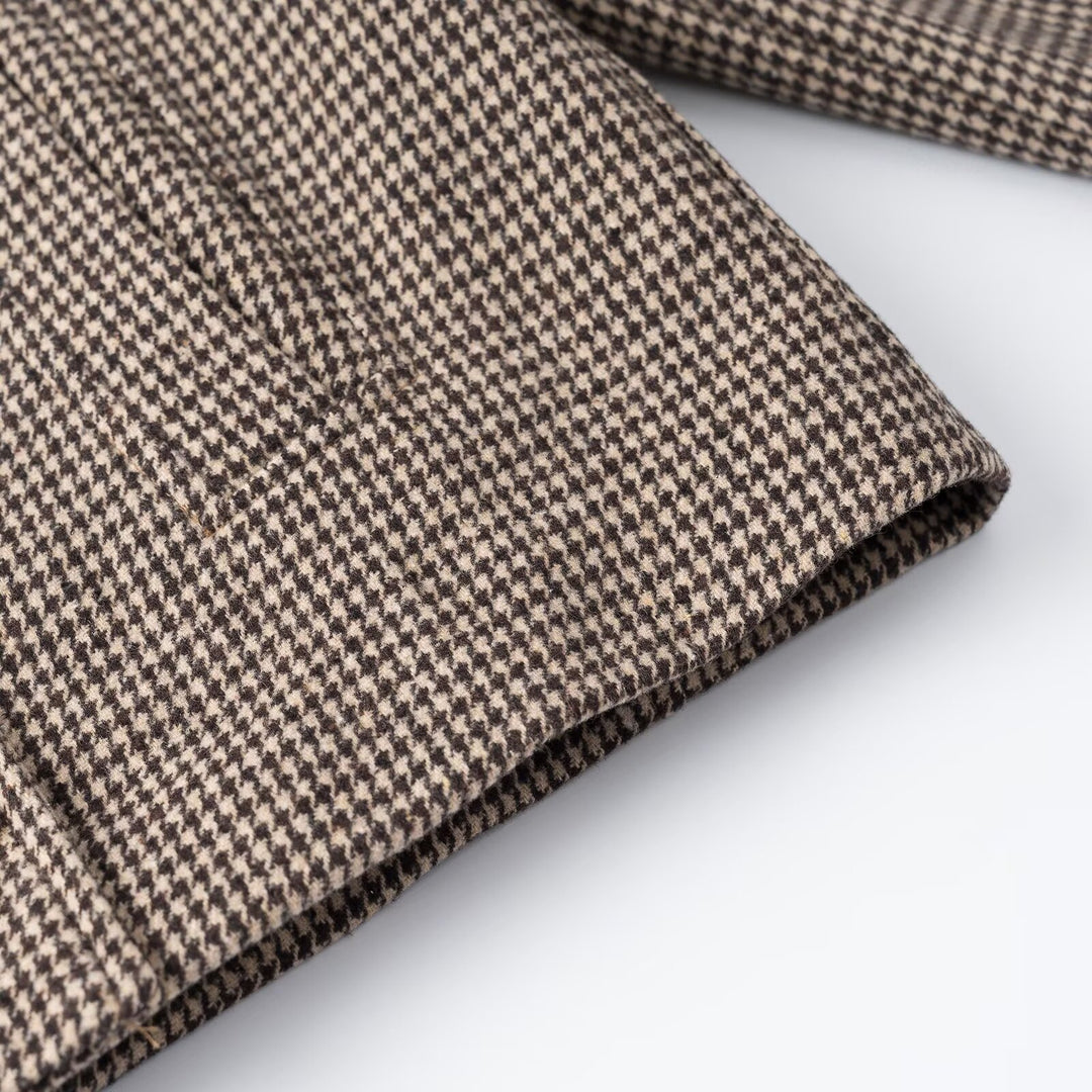Women's Short-Cut Double-Breasted Houndstooth Blazer with Tailored Silhouette and Golden Decorative Buttons Mune Fashion