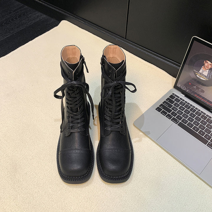 Ladies knee-high lace-up boots with decorative and adjustable buckles Mune Fashion