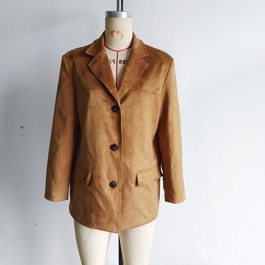 Women's cropped suede blazer with lapel collar and patch pockets Mune Fashion