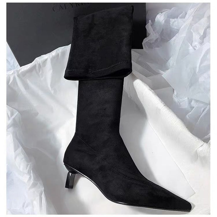 Women’s knee boots with folded shaft, pointed toe shape and kitten heel Mune Fashion
