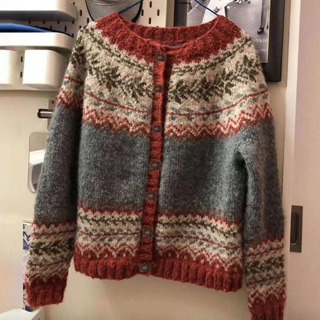 Women's patterned cardigan with round yoke, wooden buttons, and welt pockets Mune Fashion