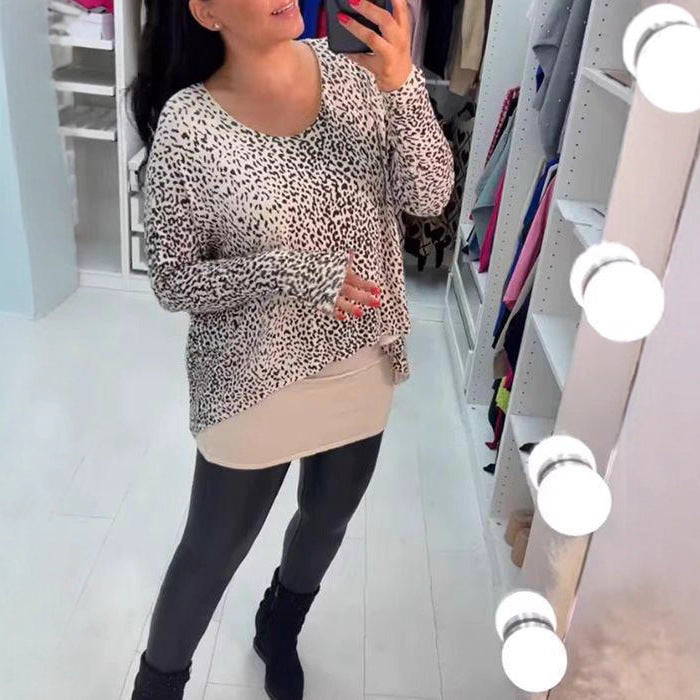 Women loose-fitting tunic long sleeve with leopard print, rounded hem and layered look Mune Fashion