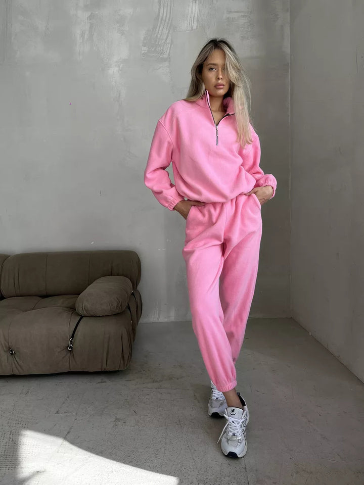 Women's Casual Fleece Jogging Suit Set with Stand Collar and Half-Zip Mune Fashion