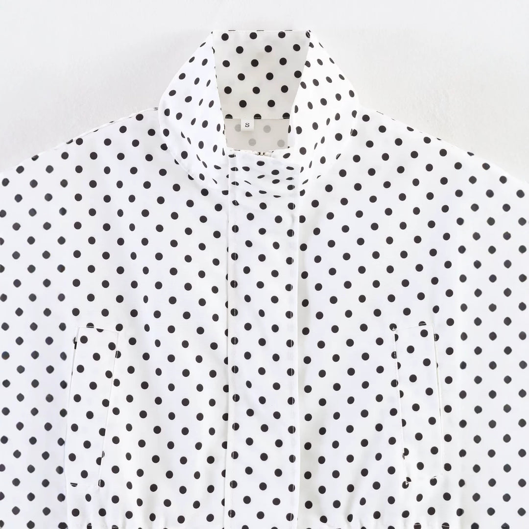 Ladies Cropped Polka Dot Transition Jacket with Stand-Up Collar and Waist Gathering Mune Fashion