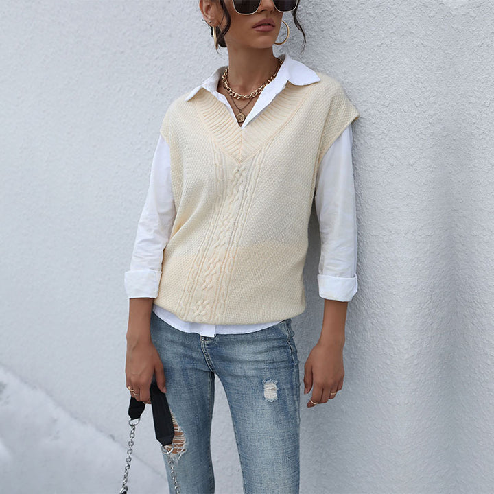 Ladies Long Knit Vest with Cable Pattern and V-Neck Mune Fashion