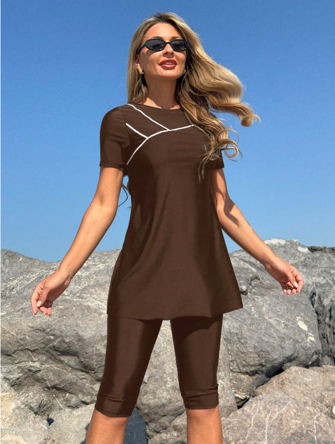 Women’s sporty beach outfit with short top and cycling shorts Mune Fashion