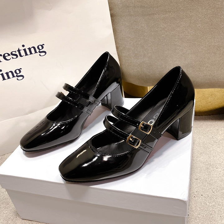 Women's patent Mary Jane pumps with double adjustable straps and mid-height block heel Mune Fashion