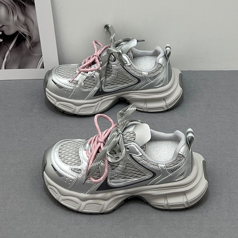 Women’s Sporty Running Sneakers with Breathable Mesh Structure and Trendy Design Mune Fashion