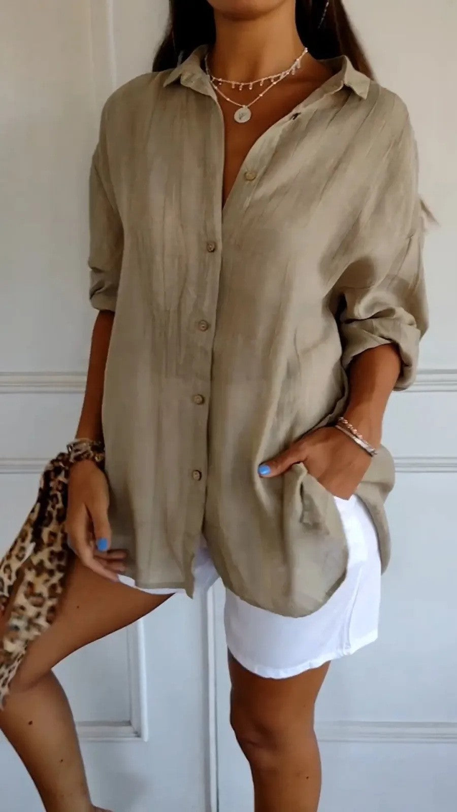 Women's Loose Crinkle Shirt with Pockets and Rolled-Up Sleeves Mune Fashion