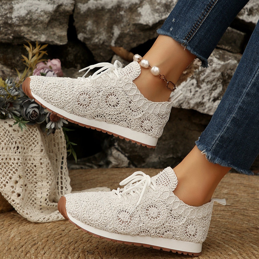 Women's knitted slip-on platform sneakers with breathable upper material and padded comfort insole Mune Fashion