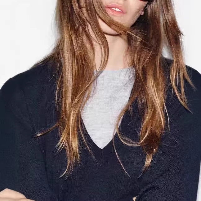 Women Fine V-Neck Knit Sweater with Integrated Contrast Layer Mune Fashion
